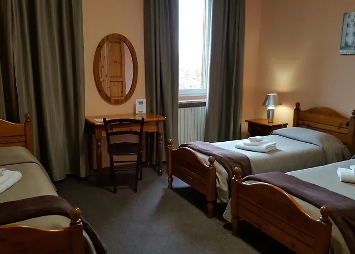 Hotel Calaluna